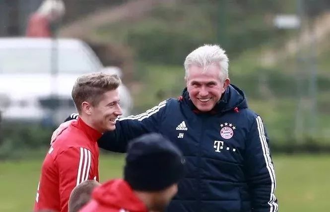 仅是足球界 仅是足球界